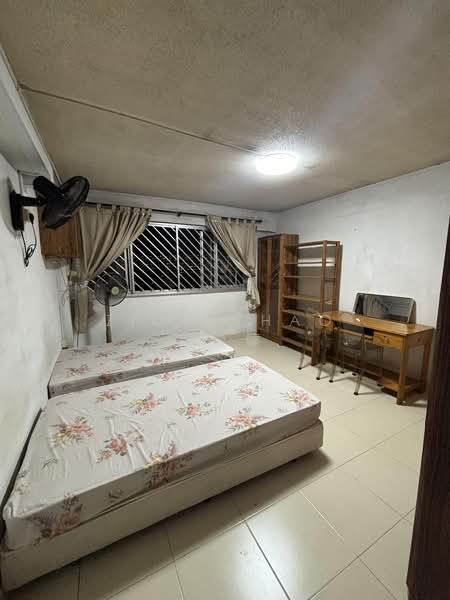 502 Hougang Avenue 8, 502 Hougang Avenue 8, Room Rental, 150 sqft, HDB Flat For Rent, by Zion Zhao 赵峻慷, 500159406 - Bedroom - PropertyGuru.com.sg