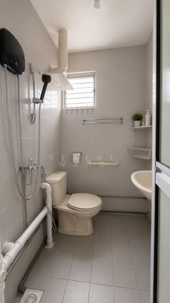 524 Bedok North Street 3, 524 Bedok North Street 3, Room Rental, 50 sqft, HDB Flat For Rent, by Serene Wang, 500159411 - Bathroom - PropertyGuru.com.sg