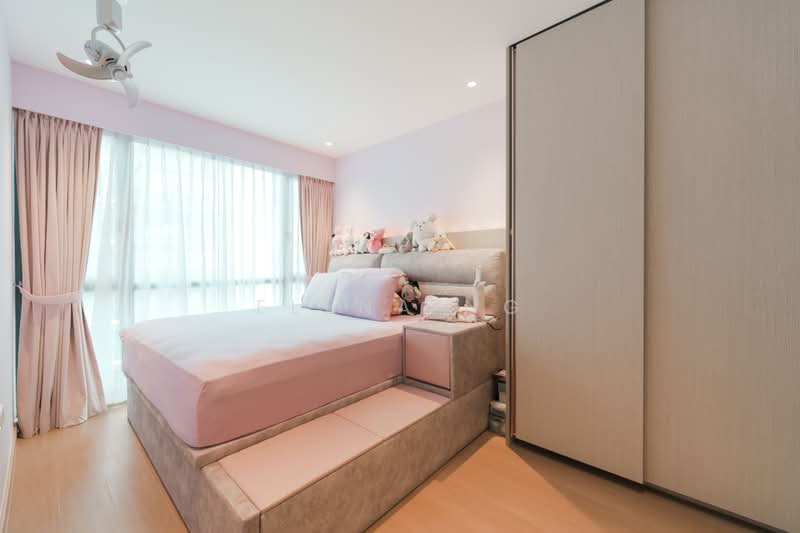 Treasure at Tampines, 57 Tampines Lane, 3 Bedrooms, 915 sqft, Condominium For Sale, by Elena Ng, 500159412 - Bedroom - PropertyGuru.com.sg