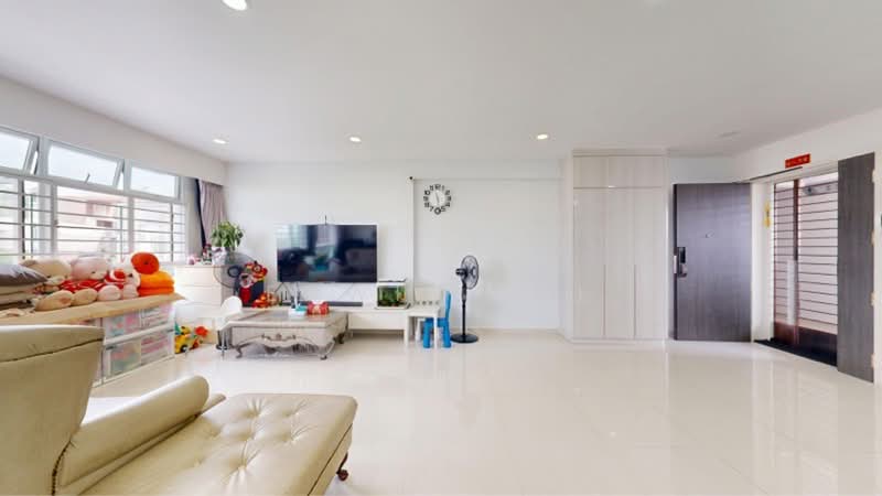 451B Bukit Batok West Avenue 6, 451B Bukit Batok West Avenue 6, 3 Bedrooms, 1,216 sqft, HDB Flat For Sale, by Edwin Lee, 500159413 - PropertyGuru.com.sg