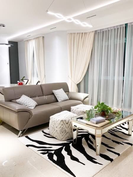 Ballota Park Condo, 152 Mariam Way, Room Rental, 100 sqft, Condominium For Rent, by Janlex Tan, 500159415 - Living Room - PropertyGuru.com.sg
