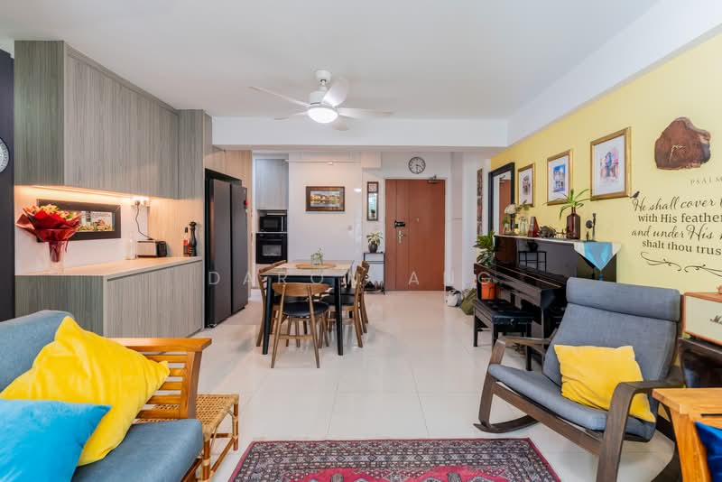 256C Sumang Walk, 256C Sumang Walk, 3 Bedrooms, 1,001 sqft, HDB Flat For Sale, by Daron Ang, 500159418 - Living Room - #PropertyPartners - PropertyGuru.com.sg