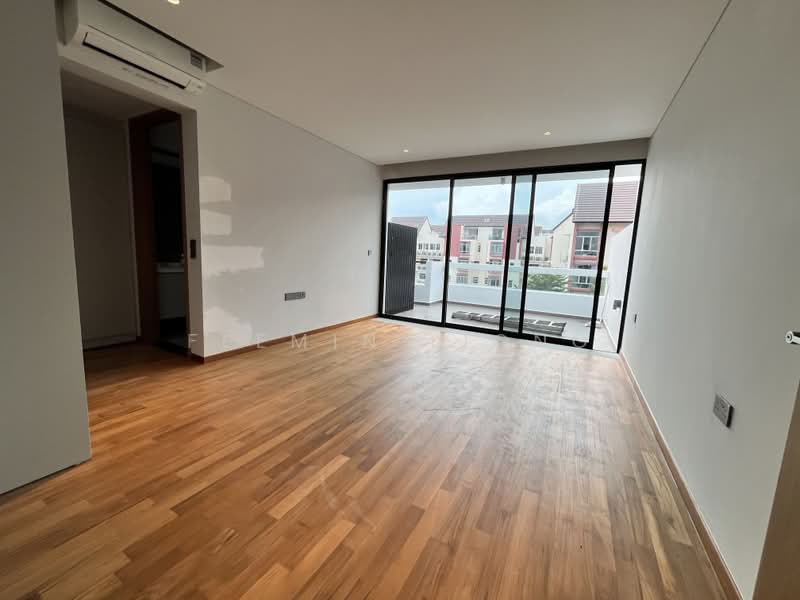 Telok Kurau road, , 8 Bedrooms, 10,211 sqft, Terraced House For Sale, by Feemin Liong, 500159423 - Interior - PropertyGuru.com.sg