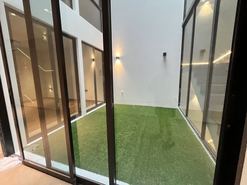 Telok Kurau road, , 8 Bedrooms, 10,211 sqft, Terraced House For Sale, by Feemin Liong, 500159423 - Interior - PropertyGuru.com.sg