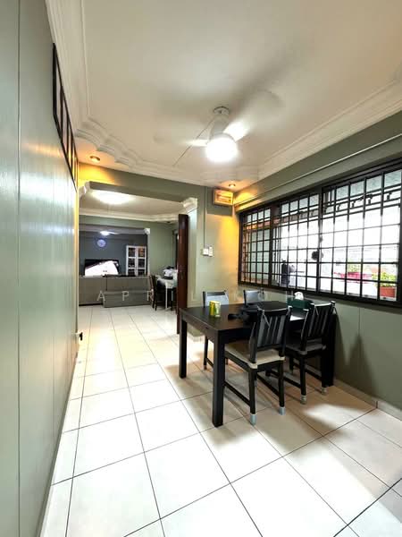 864 Jurong West Street 81, 864 Jurong West Street 81, 3 Bedrooms, 1,141 sqft, HDB Flat For Sale, by April Koh, 500159442 - Dining Room - PropertyGuru.com.sg