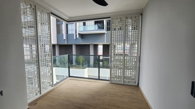 One Holland Village Residences, 1 Holland Village Way, 2 Bedrooms, 797 sqft, Condominium For Sale, by Daniel Wong, 500159455 - Balcony - PropertyGuru.com.sg