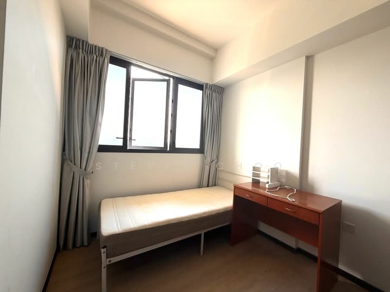 Parc Riviera, 101 West Coast Vale, 2 Bedrooms, 646 sqft, Condominium For Rent, by Steven Choo, 500159476 - Bedroom - PropertyGuru.com.sg