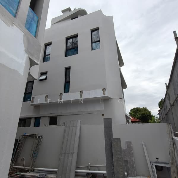 Siglap Road Siglap Garden East Coast Road, , 5 Bedrooms, 9,280 sqft, Detached House For Sale, by Feemin Liong, 500159491 - PropertyGuru.com.sg