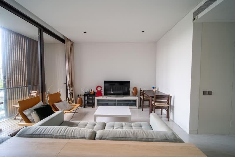 Lloyd SixtyFive, 65 Lloyd Road, 1 Bedroom, 710 sqft, Condominium For Sale, by Daniel Wong, 500159494 - Living Room - PropertyGuru.com.sg