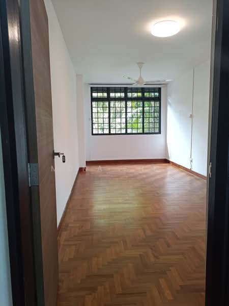 Mount Sinai Avenue, Mount sinai Avenue, 5 Bedrooms, 3,287 sqft, Semi-Detached House For Sale, by Mona Chen, 500159498 - Common bedroom - PropertyGuru.com.sg