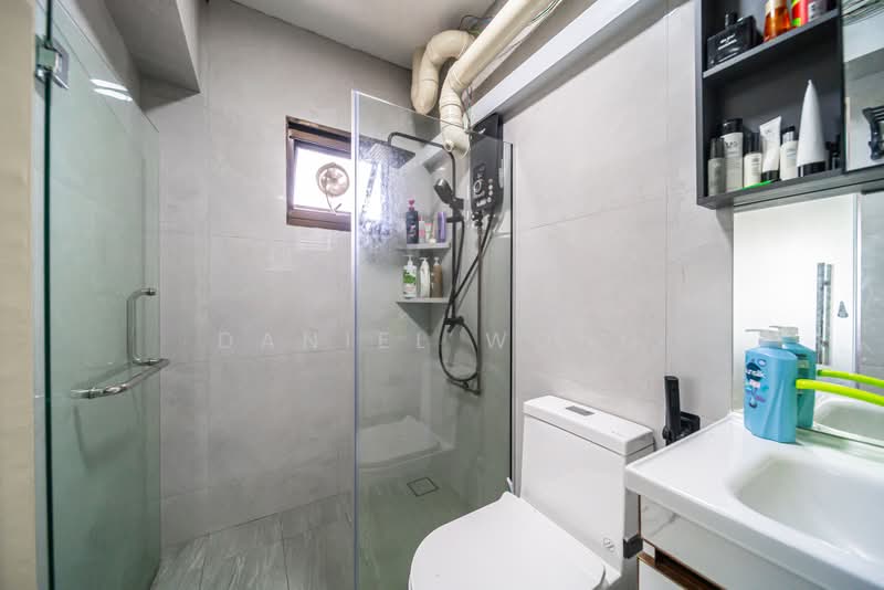 104B Depot Road, 104B Depot Road, 4 Bedrooms, 1,238 sqft, HDB Flat For Sale, by Daniel Wong, 500159499 - Bathroom - PropertyGuru.com.sg
