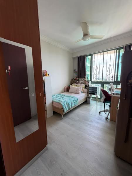 Yew Mei Green, 52 Choa Chu Kang North 6, 4 Bedrooms, 1,593 sqft, Condominium For Sale, by Stephanie Cai, 500159506 - Bedroom - PropertyGuru.com.sg