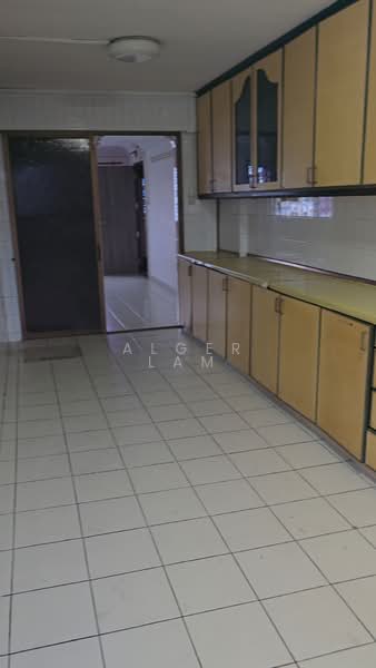 426 Pasir Ris Drive 6, 426 Pasir Ris Drive 6, 3 Bedrooms, 1,119 sqft, HDB Flat For Rent, by Alger Lam, 500159509 - Kitchen - PropertyGuru.com.sg