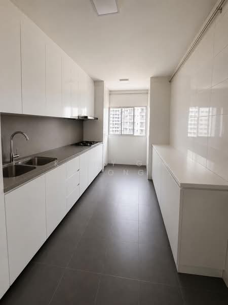 312 Jurong East Street 32, 312 Jurong East Street 32, 3 Bedrooms, 1,119 sqft, HDB Flat For Sale, by Kenny G K Chong, 500159511 - Kitchen - PropertyGuru.com.sg