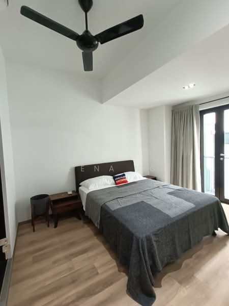 Tai Hwan Garden, 5 Tai Hwan Close, 8 Bedrooms, 4,200 sqft, Terraced House For Rent, by Lena Ng, 500159514 - Bedroom - PropertyGuru.com.sg