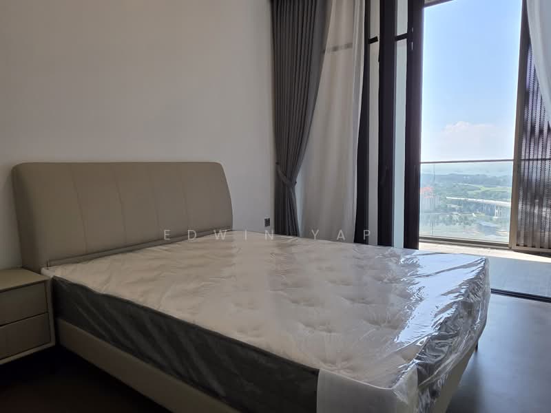 Midtown Bay, 122 Beach Road, 3 Bedrooms, 1,324 sqft, Condominium For Rent, by Edwin Yap, 500159517 - Bedroom - PropertyGuru.com.sg