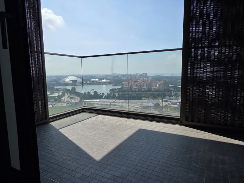 Midtown Bay, 122 Beach Road, 3 Bedrooms, 1,324 sqft, Condominium For Rent, by Edwin Yap, 500159517 - Balcony - PropertyGuru.com.sg