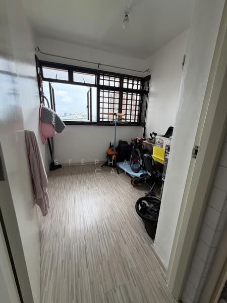 130 Ang Mo Kio Avenue 3, 130 Ang Mo Kio Avenue 3, 3 Bedrooms, 1,055 sqft, HDB Flat For Sale, by Stephanie Cai, 500159523 - Balcony - PropertyGuru.com.sg