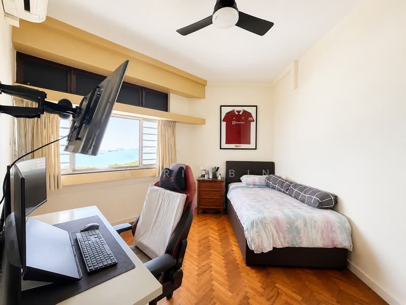 Mandarin Gardens, 1 Siglap Road, East Coast / Marine Parade, 3 Bedrooms, 1,528 sqft, Condominium For Sale, by Avril Bin, 500159532 - Bedroom - PropertyGuru.com.sg