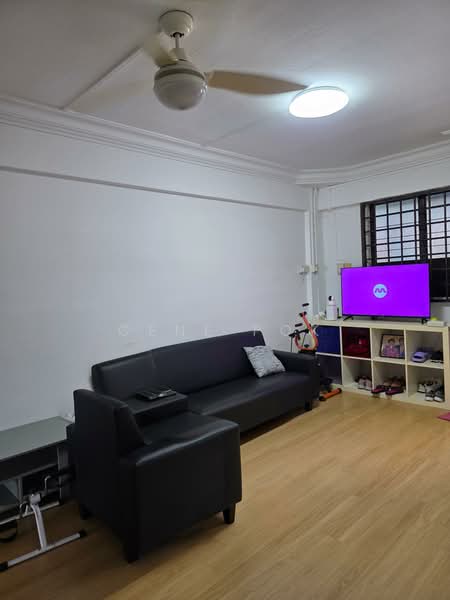 510 Bedok North Street 3, 510 Bedok North Street 3, Room Rental, 180 sqft, HDB Flat For Rent, by Gene Pok, 500159537 - Living Room - PropertyGuru.com.sg