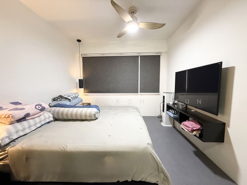 440D Bukit Batok West Avenue 8, 440D Bukit Batok West Avenue 8, 3 Bedrooms, 1,206 sqft, HDB Flat For Sale, by Darren Koh Chun Hong, 500159546 - Bedroom - PropertyGuru.com.sg