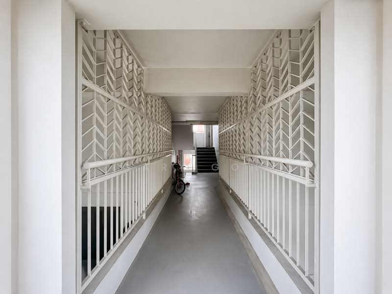 503 Bishan Street 11, 503 Bishan Street 11, 3 Bedrooms, 1,119 sqft, HDB Flat For Sale, by Gary Goh, 500159547 - Corridor - PropertyGuru.com.sg