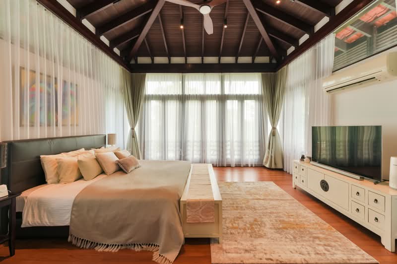 Frankel Estate, Siglap Bank, 4 Bedrooms, 2,997 sqft, Detached House For Sale, by Stella Zhang, 500159562 - Master Bedroom - PropertyGuru.com.sg