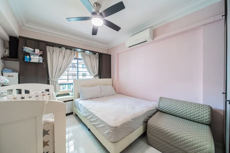 318C Anchorvale Link, 318C Anchorvale Link, 3 Bedrooms, 1,184 sqft, HDB Flat For Sale, by Daniel Wong, 500159563 - Bedroom - PropertyGuru.com.sg
