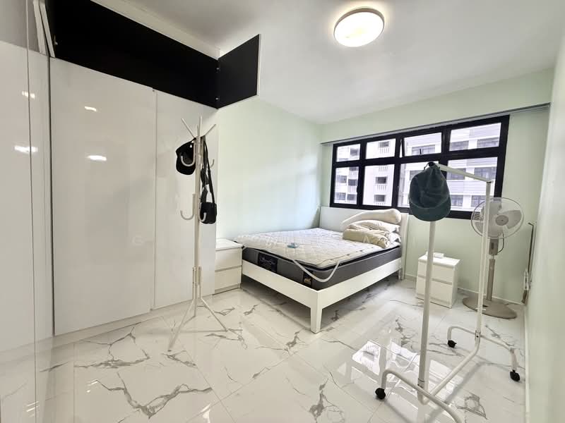 471B Fernvale Street, 471B Fernvale Street, 2 Bedrooms, 1,001 sqft, HDB Flat For Rent, by Gina Khazali, 500159589 - Bedroom - PropertyGuru.com.sg