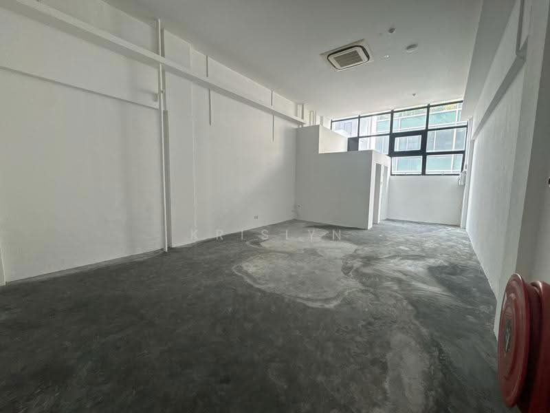 Suitable for Co-working/Pilates/Office at Hong Kong Street, Hongkong Street, Boat Quay / Raffles Place / Marina, 1,403 sqft, Office For Rent, by Krislyn Wong, 500159590 - Interior - CommercialGuru.com.sg