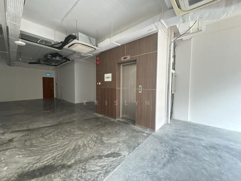 Suitable for Co-working/Pilates/Office at Hong Kong Street, Hongkong Street, Boat Quay / Raffles Place / Marina, 1,403 sqft, Office For Rent, by Krislyn Wong, 500159590 - Interior - CommercialGuru.com.sg