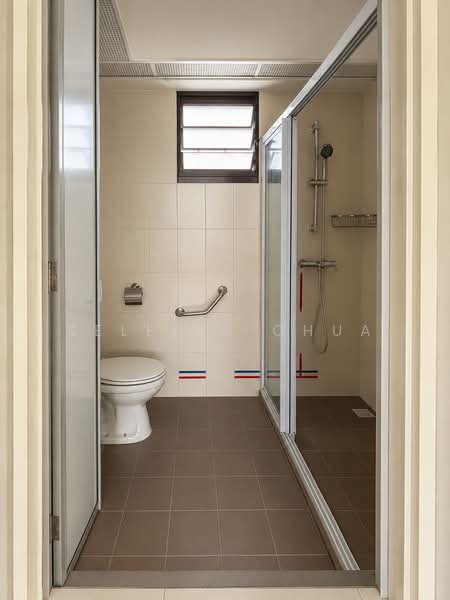869B Tampines Avenue 8, 869B Tampines Avenue 8, Room Rental, 130 sqft, HDB Flat For Rent, by Seleira Chua, 500159604 - Bathroom - PropertyGuru.com.sg