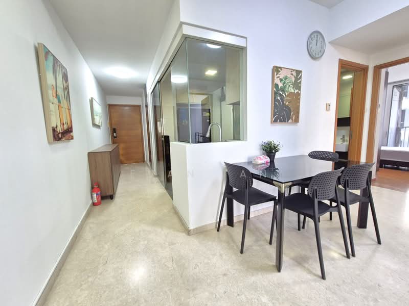 The Parc Condominium, 3 West Coast Walk, 5 Bedrooms, 1,216 sqft, Condominium For Rent, by Evan Tan, 500159607 - Corridor - PropertyGuru.com.sg