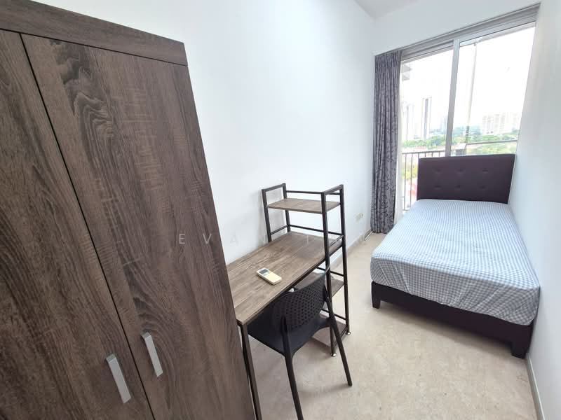 The Parc Condominium, 3 West Coast Walk, 5 Bedrooms, 1,216 sqft, Condominium For Rent, by Evan Tan, 500159607 - Bedroom - PropertyGuru.com.sg