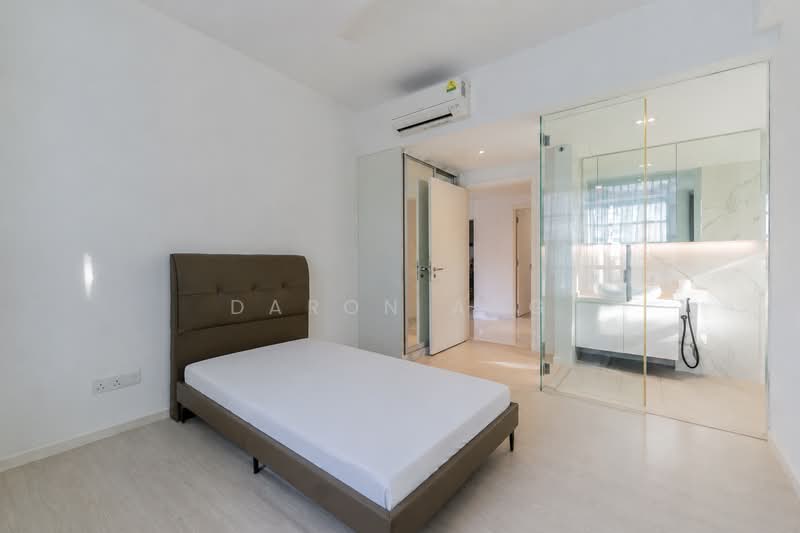 One K Green Lane, 1K Green Lane, 2 Bedrooms, 883 sqft, Condominium For Rent, by Daron Ang, 500159629 - Master Room - PropertyGuru.com.sg