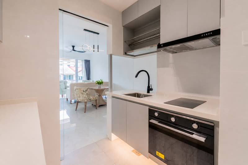 One K Green Lane, 1K Green Lane, 2 Bedrooms, 883 sqft, Condominium For Rent, by Daron Ang, 500159629 - Kitchen - PropertyGuru.com.sg
