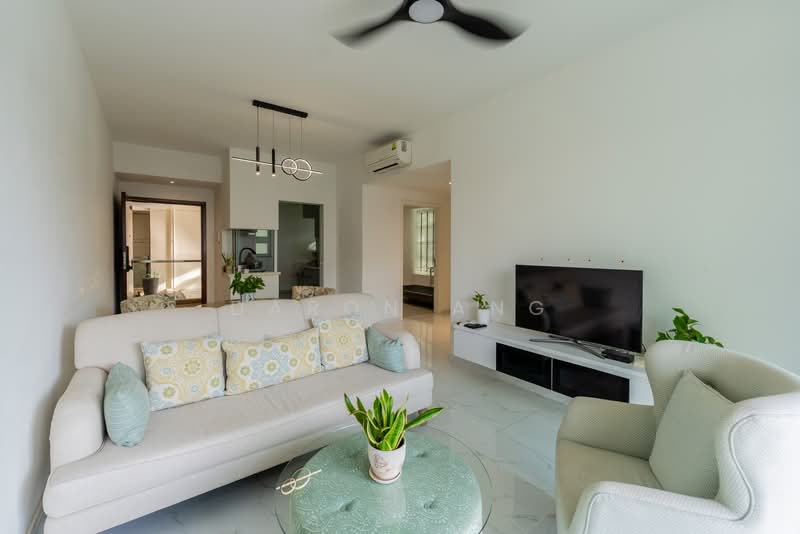 One K Green Lane, 1K Green Lane, 2 Bedrooms, 883 sqft, Condominium For Rent, by Daron Ang, 500159629 - Living Room - PropertyGuru.com.sg