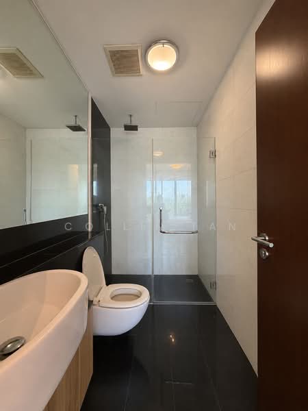 Alexis, 356 Alexandra Road, 1 Bedroom, 667 sqft, Condominium For Sale, by Collin Tan, 500159637 - Bathroom - PropertyGuru.com.sg