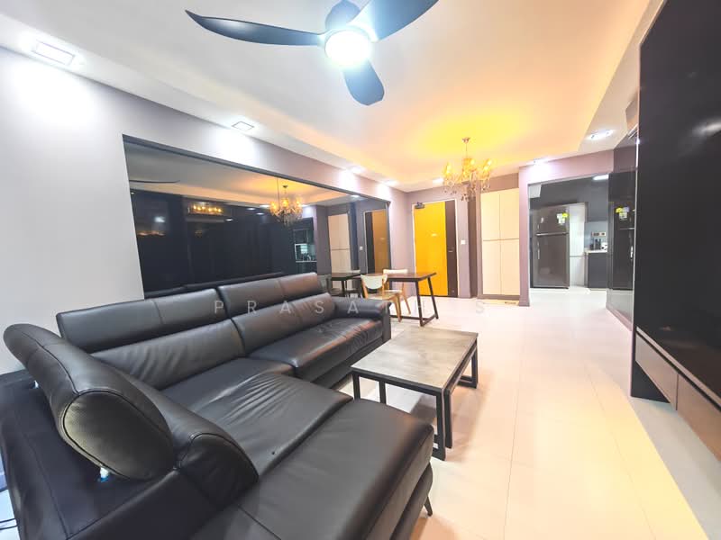 326D Anchorvale Road, 326D Anchorvale Road, 3 Bedrooms, 990 sqft, HDB Flat For Sale, by Prasath S, 500159641 - Living Room - PropertyGuru.com.sg