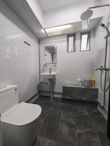 326D Anchorvale Road, 326D Anchorvale Road, 3 Bedrooms, 990 sqft, HDB Flat For Sale, by Prasath S, 500159641 - Bathroom - PropertyGuru.com.sg