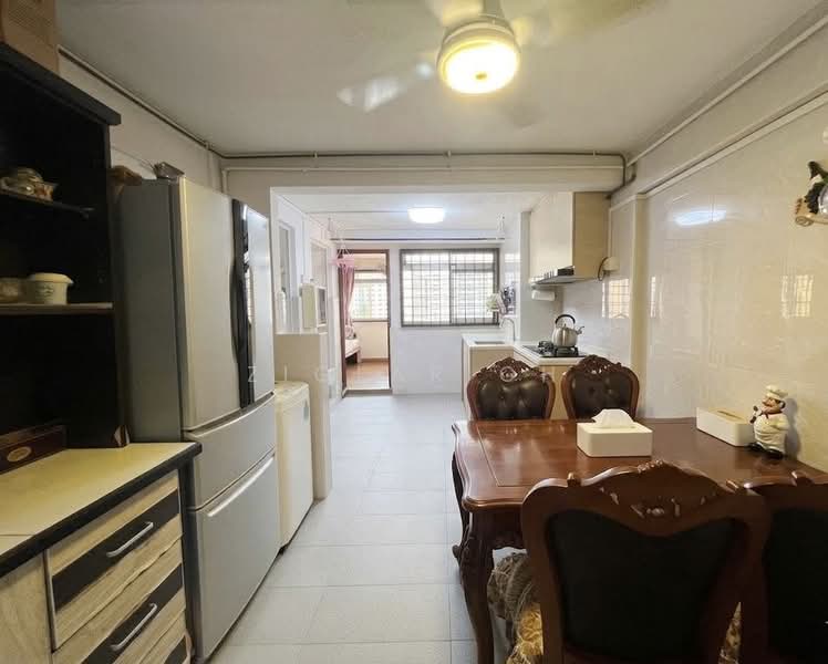 3 Lorong 7 Toa Payoh, 3 Lorong 7 Toa Payoh, 3 Bedrooms, 732 sqft, HDB Flat For Sale, by Ziglar Oh, 500159652 - Kitchen - PropertyGuru.com.sg