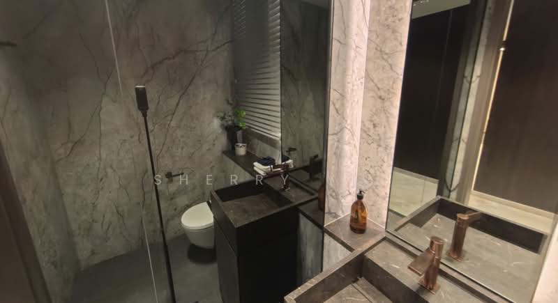 Promenade Peak, 1 Zion Road, 4 Bedrooms, 1,421 sqft, Condominium For Sale, by Sherry Yeo, 500159657 - Bathroom - PropertyGuru.com.sg