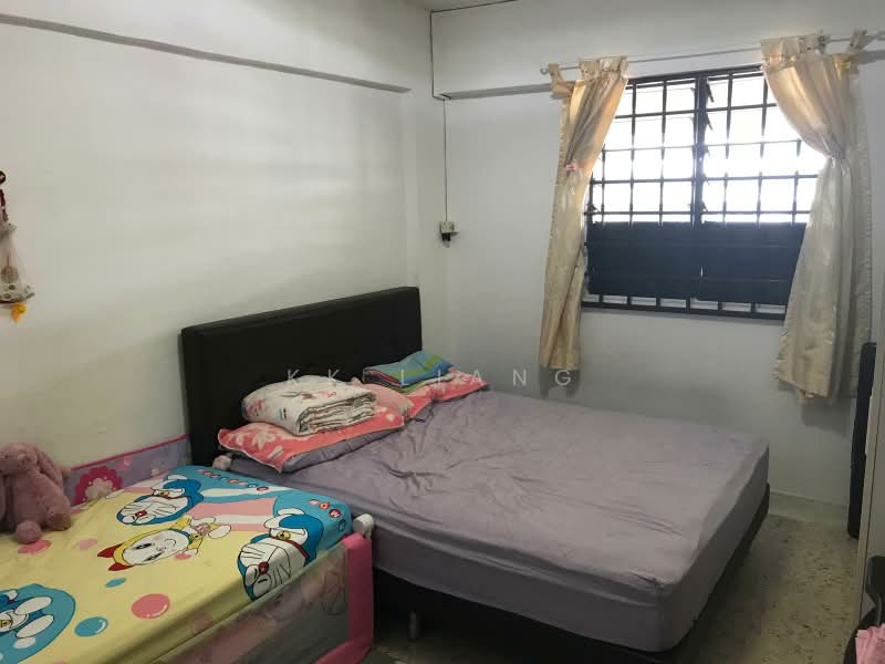637 Ang Mo Kio Avenue 6, 637 Ang Mo Kio Avenue 6, 3 Bedrooms, 92 sqft, HDB Flat For Sale, by KK Liang, 500159658 - Bedroom - PropertyGuru.com.sg