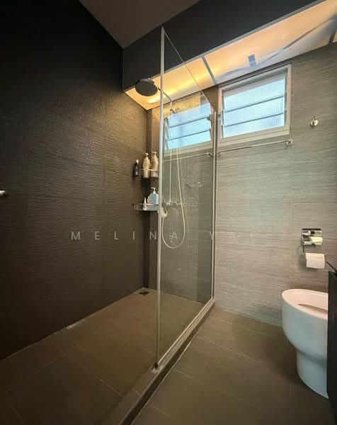 338A Anchorvale Crescent, 338A Anchorvale Crescent, 3 Bedrooms, 1,001 sqft, HDB Flat For Sale, by Melina Yap, 500159663 - Master Bathroom - PropertyGuru.com.sg