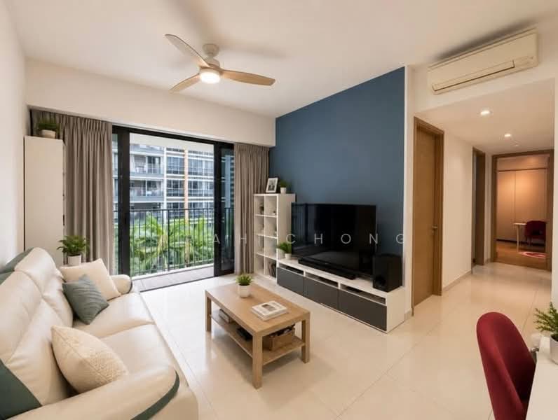 Coco Palms, 33 Pasir Ris Grove, 3 Bedrooms, 904 sqft, Condominium For Sale, by Sarah Chong, 500159670 - Living Room - PropertyGuru.com.sg
