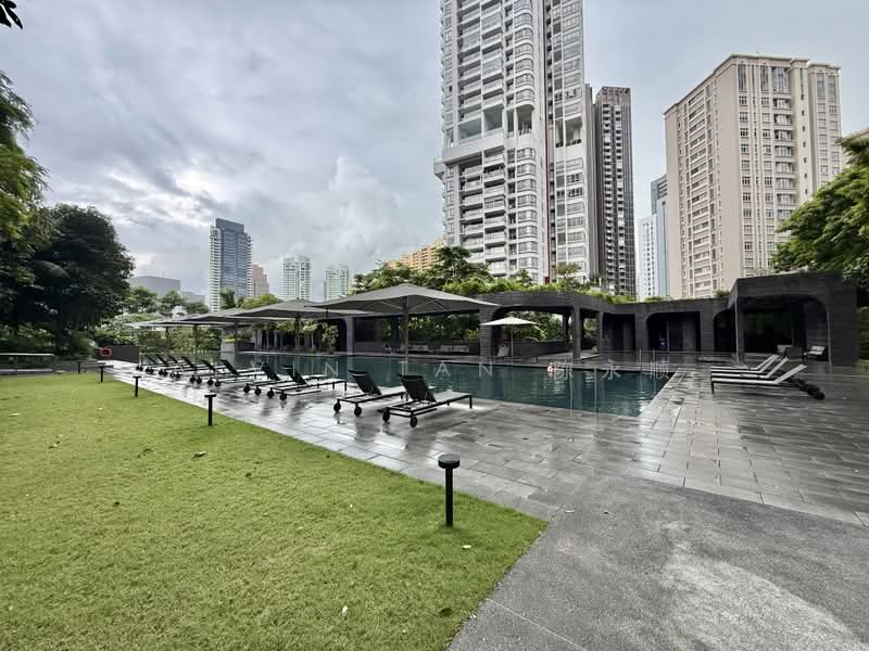 Martin Modern, 10 Martin Place, 2 Bedrooms, 764 sqft, Apartment For Rent, by Alvin Tan 陈永顺, 500159673 - Pool - PropertyGuru.com.sg