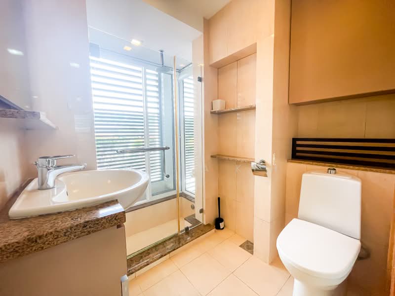 Savannah Condopark, 31 Simei Rise, 2 Bedrooms, 1,023 sqft, Condominium For Sale, by Amanda Keh, 500159676 - Bathroom - PropertyGuru.com.sg