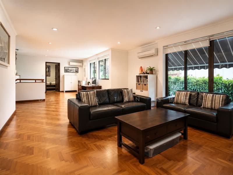 ⭐️ATTRACTIVE PRICE $1,8XX PSF DETACHED HSE NEAR SIXTH AVENUE, JALAN HAJI ALIAS, NAMLY PRECINCT!⭐️, Jalan Haji Alias Sixth Avenue Jalan Ampang Lim Tai See Coronation Namly Pelangi Greenleaf Ewart Park Holland Queen Astrid Bukit Sedap Maryland Ming Teck Allamanda Harum Sampurna Leedon Leedon Ford Bin Tong Belmont Garlick Maple Lantana Lasia Redwood, 5 Bedrooms, 9,750 sqft, Detached House For Sale, by Damian Tan 陈係赈, 500159677 - Living Room - PropertyGuru.com.sg