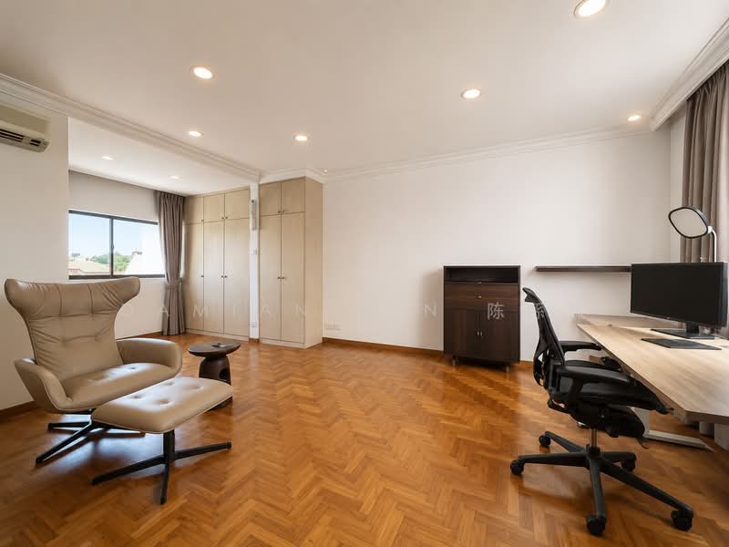 ⭐️ATTRACTIVE PRICE $1,8XX PSF DETACHED HSE NEAR SIXTH AVENUE, JALAN HAJI ALIAS, NAMLY PRECINCT!⭐️, Jalan Haji Alias Sixth Avenue Jalan Ampang Lim Tai See Coronation Namly Pelangi Greenleaf Ewart Park Holland Queen Astrid Bukit Sedap Maryland Ming Teck Allamanda Harum Sampurna Leedon Leedon Ford Bin Tong Belmont Garlick Maple Lantana Lasia Redwood, 5 Bedrooms, 9,750 sqft, Detached House For Sale, by Damian Tan 陈係赈, 500159677 - Study - PropertyGuru.com.sg