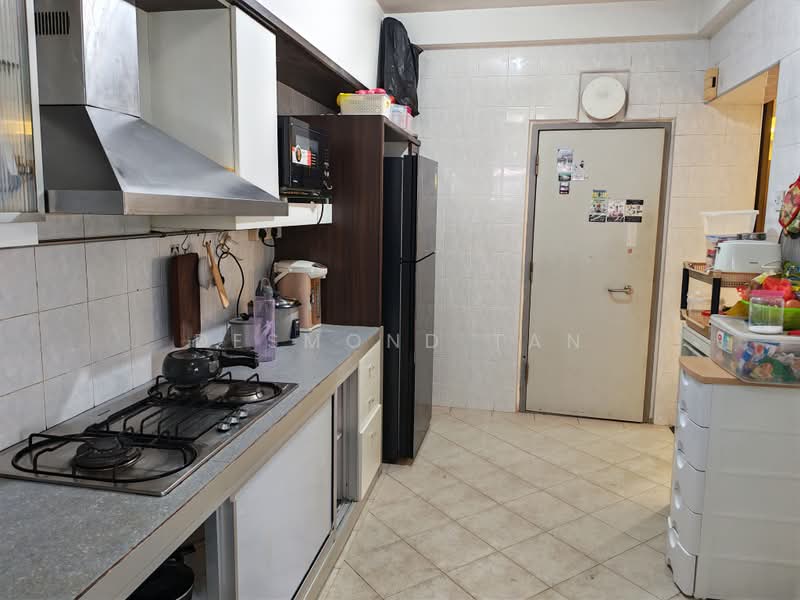 292B Compassvale Street, 292B Compassvale Street, Room Rental, 150 sqft, HDB Flat For Rent, by Desmond Tan, 500159686 - Kitchen - PropertyGuru.com.sg